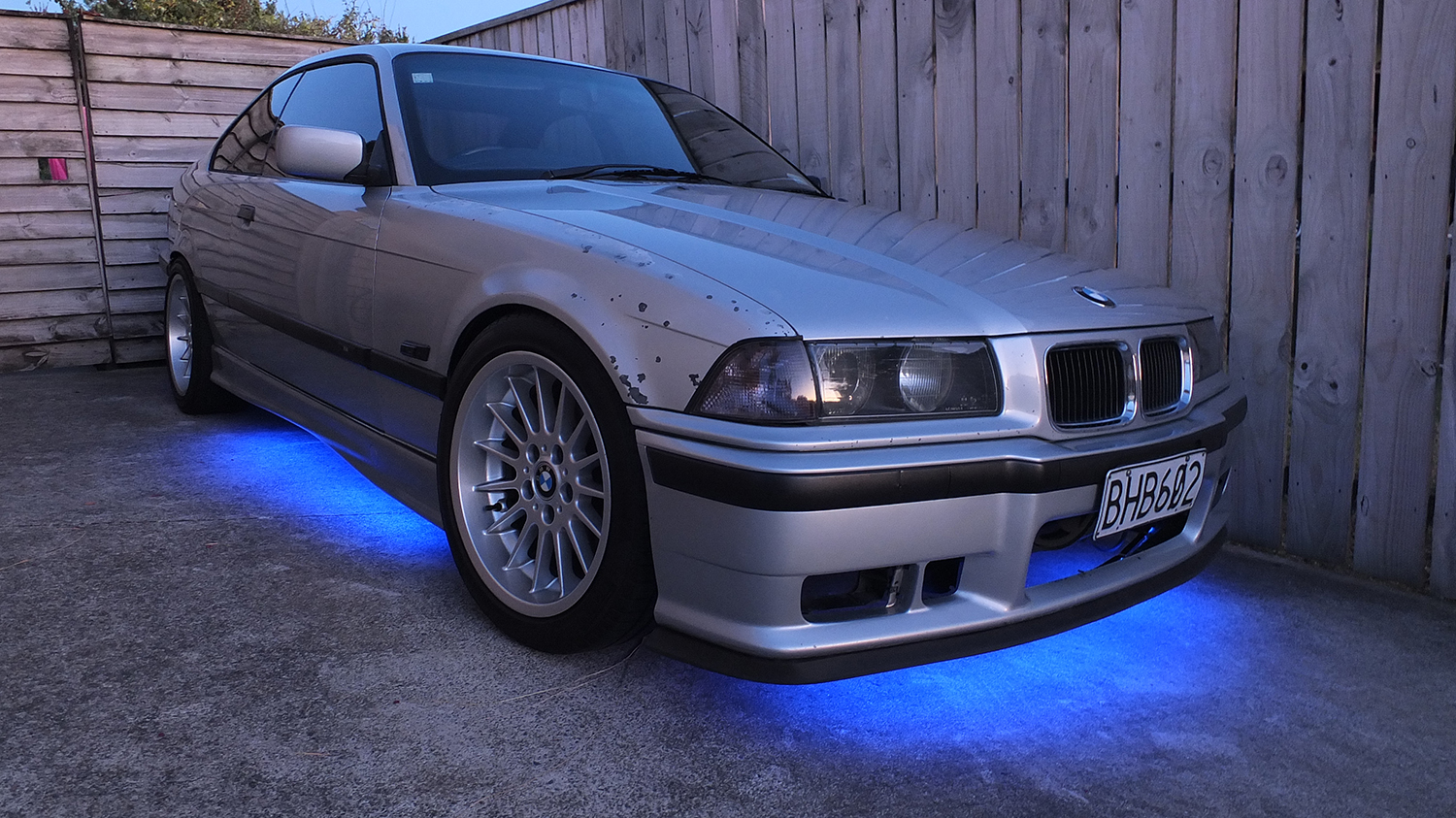 Bmw E36 with Underglow