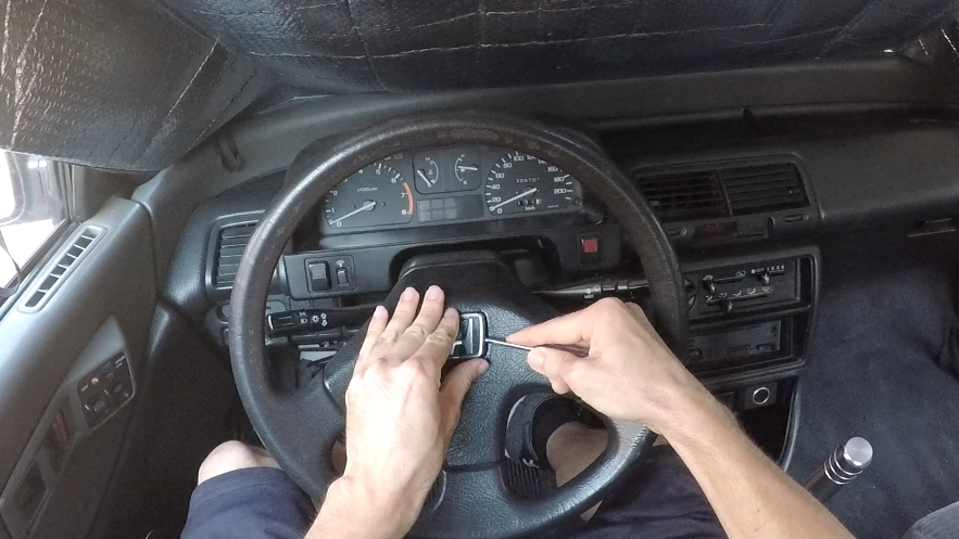 How to remove Honda Civic EF & CRX Steering Wheel